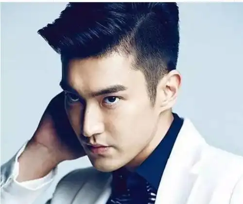 鬓角发型_男生鬓角的发型图片_男生两边留鬓角的发型_西子美发网www.