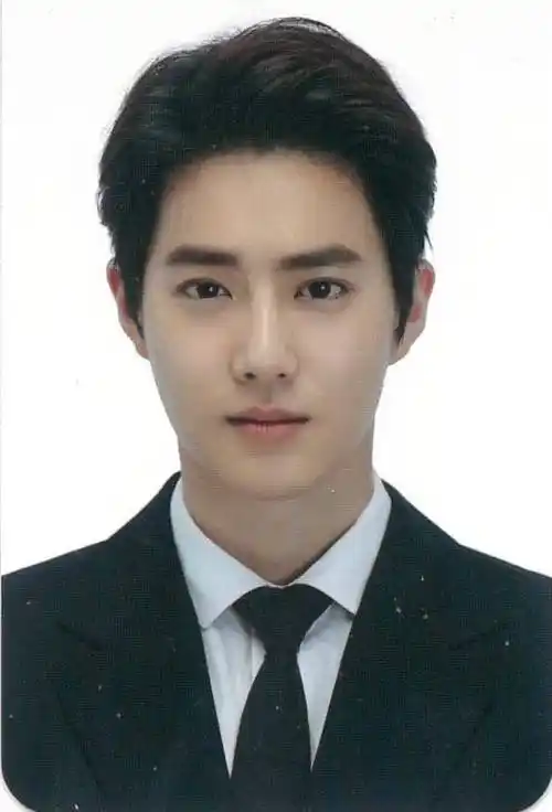 exo金俊勉证件照