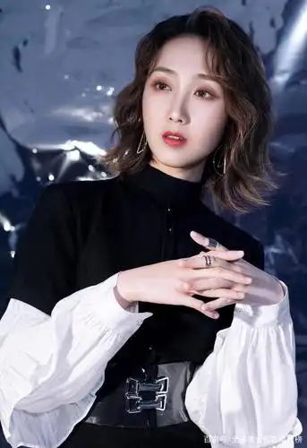 沈阳师范大学美女王嘉宁