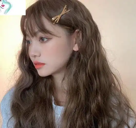 卷发2021中长发大卷,好看又有气质的卷发发型