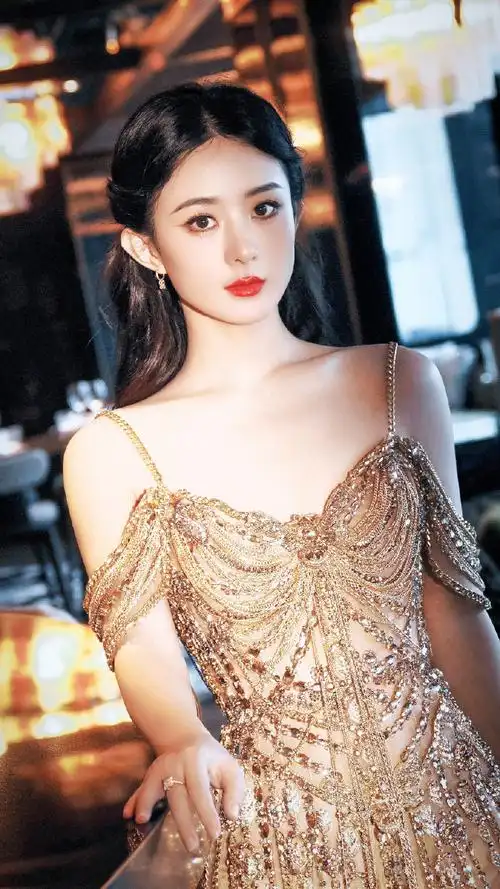 赵丽颖亚洲电影大奖获奖##赵丽颖阿云嘎同框