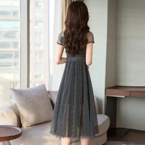 了时尚优雅的美感,气质迷人,展现你的曼妙多姿,流露出浓浓的女人味