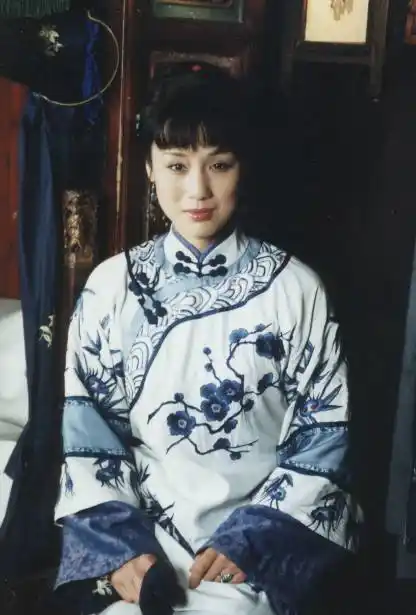 图文走出蓝水河定妆照9李建群饰玉梅