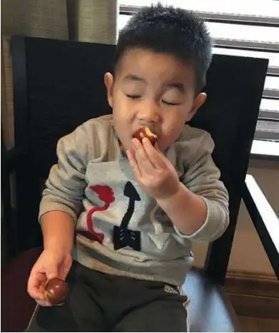 沙溢小时候也是萌萌小帅哥一枚,而杜江小时候完全是小正太_网易订阅