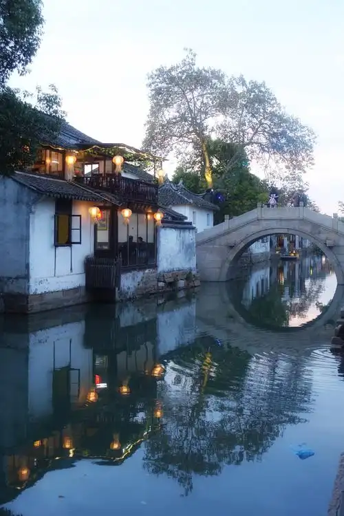 江南古镇水乡景色