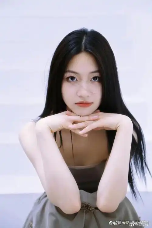 周也等多位95后剧女星爆红之后,近期也开始有越来越多新生代00后女星