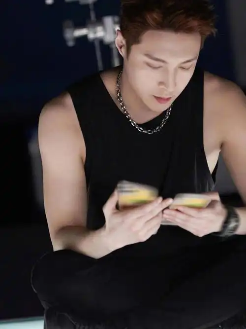 恭喜您获得张艺兴女友视角体验卡一张