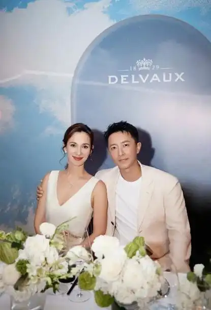 韩庚曝superjunior时期想寻短每天忧郁做恶梦累到骨折都不知