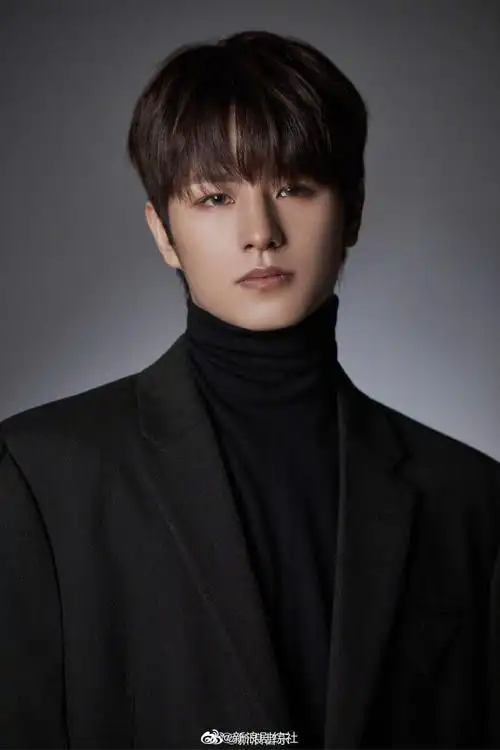 王子浩今日开通个人微博……__财经头条