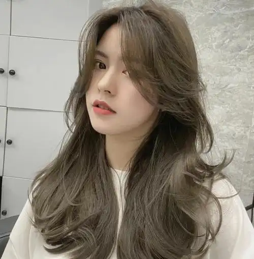 青木亚麻染发一定要染一次【青木灰,青木亚麻色】这个颜色简直了,太