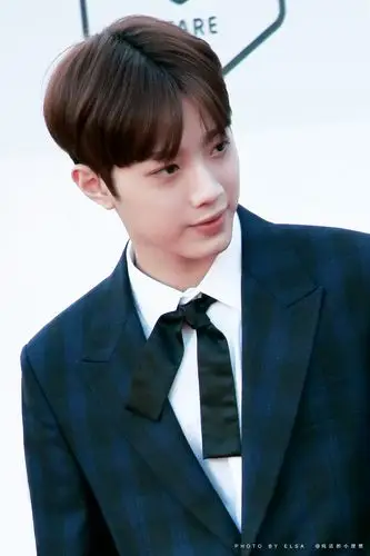 男版produce101 wanna·one 赖冠霖 cr.logo (微博id)