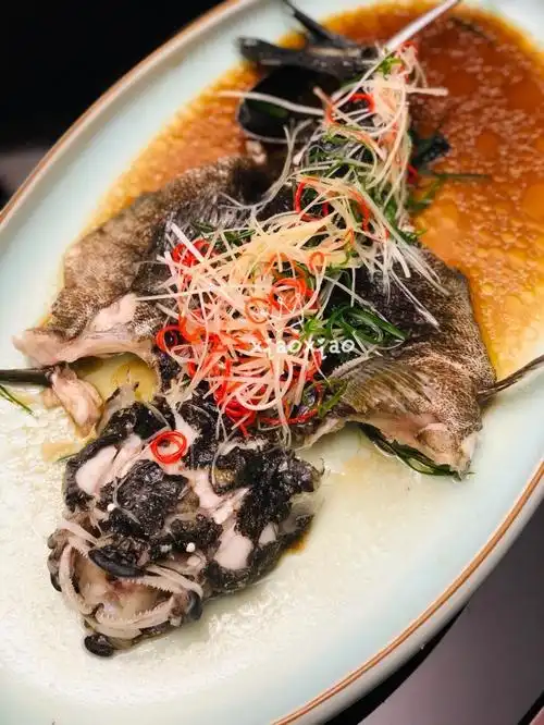 清蒸笋壳鱼 清蒸的做法对食材的新鲜度要求甚高,肉质滑嫩鱼刺少是笋壳