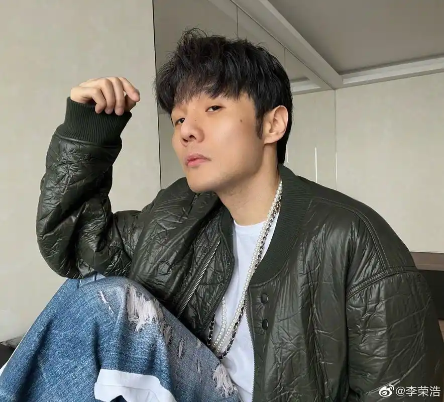 被传出轨吉克隽逸,李荣浩霸气回应,杨丞琳反应很暖心,是真爱