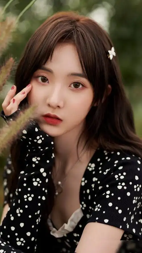 硬糖少女303郑乃馨,写真照