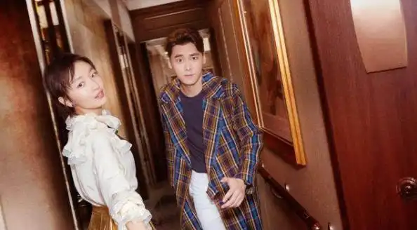 李易峰周冬雨微博互动李易峰探班周冬雨