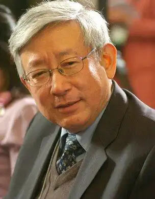 《时事开讲》节目主持人曹景行个人资料及近况和图片 - 新宇视窗