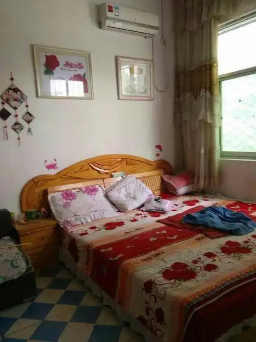 晒晒我的农村婆家,家里装修都挺好,就是厕所很尴尬