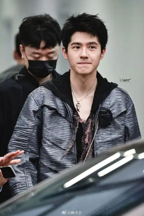 #刘昊然颜值状态##刘昊然颜已回春#