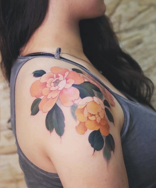 肩膀牡丹纹身图案女牡丹肩花纹身设计