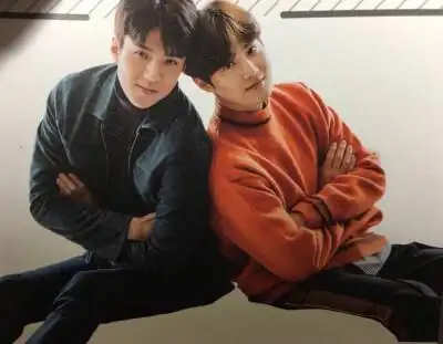 吴世勋金俊勉写真