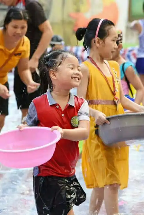 知行实验幼儿园清凉一夏戏水活动花絮