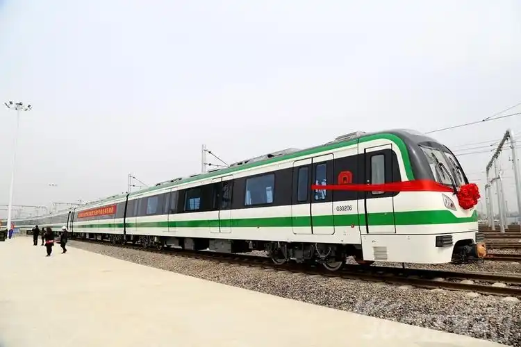 万像:揭秘合肥地铁三号线!四年铸"箭"