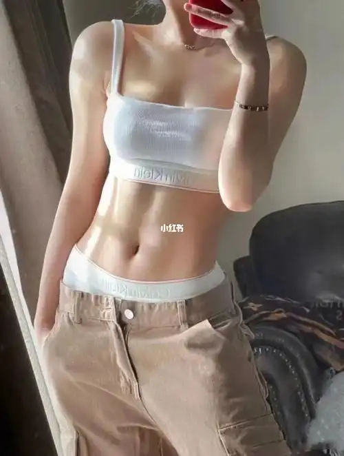 jennie联名款ck内衣75慵懒简约风