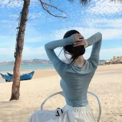 女生头像温柔干净气质背影