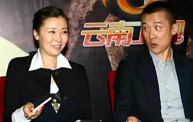 回顾50岁柯蓝只恋爱不结婚感谢黄志忠陪了我10年