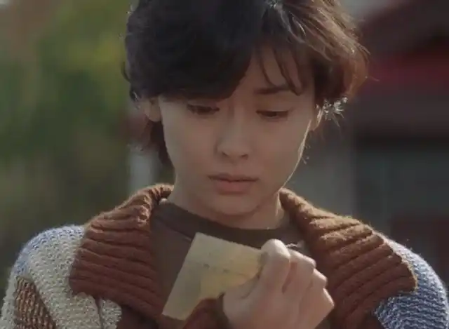 相信一见钟情吗?《情书》影评:青春时期的爱情也只是场祭奠