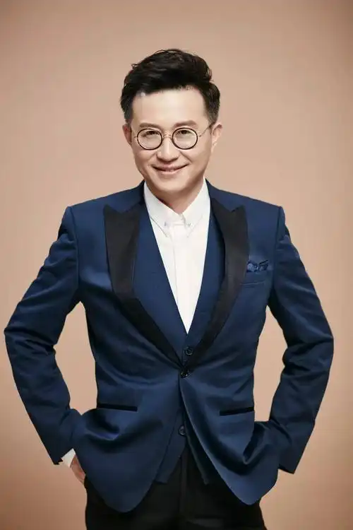 通灵珠宝董事长沈东军:上市红利后的"危"与"机"