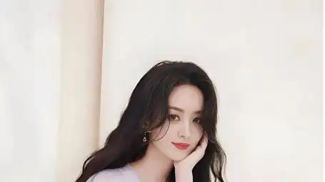 聚少离多只是幌子?冯绍峰赵丽颖离婚真相浮出水面,不止性格不合