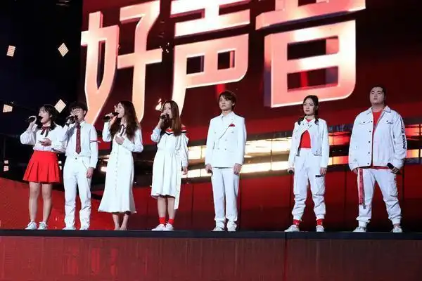 《中国好声音》诞生最年轻总冠军 这位00后女孩捧着奖杯直呼"不真实"