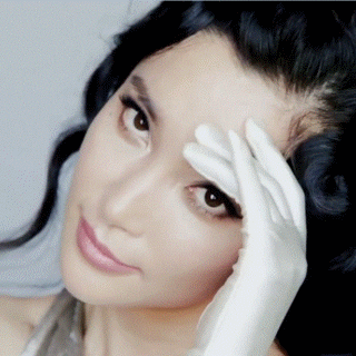 李冰冰妖媚女星画报拍摄gif动图_动态图_表情包下载_soogif