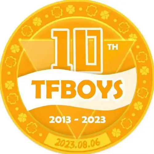 不是我说,#四叶草真的好忙#不仅忙着看tfboys十周年演唱会,《苍兰诀》