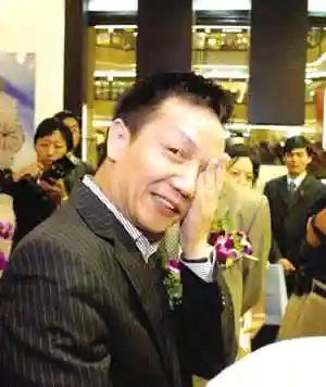 上海市第二中级人民法院一审判决农凯集团董事长,前上海首富周正毅16