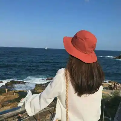 真人女头像小清新背影可爱风漂亮的一个人高清女生图片