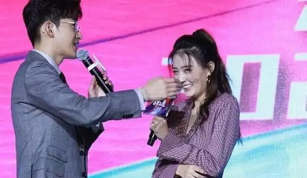 徐璐张翰快乐大本营徐璐张翰最新动态