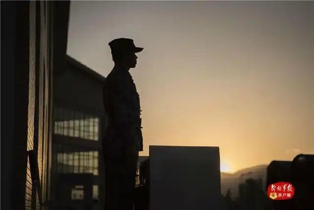 缺氧不缺精神!这就是高原军人的"五一"劳动节