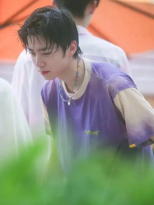 壁纸  #张嘉元  #张嘉元一往无前的蓝