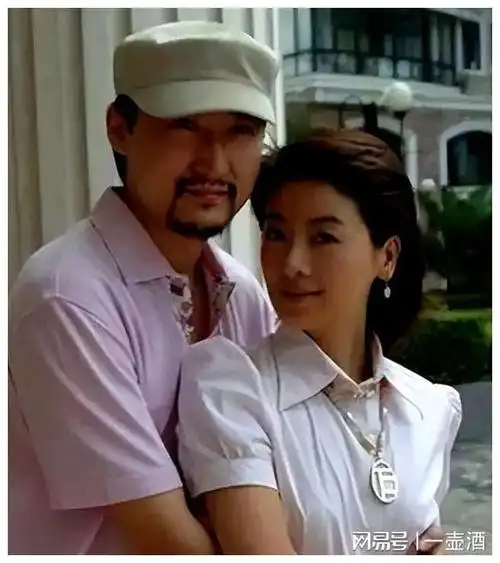 任泉|经超|恋情|小李琳|勇敢面对|爱情故事_网易订阅