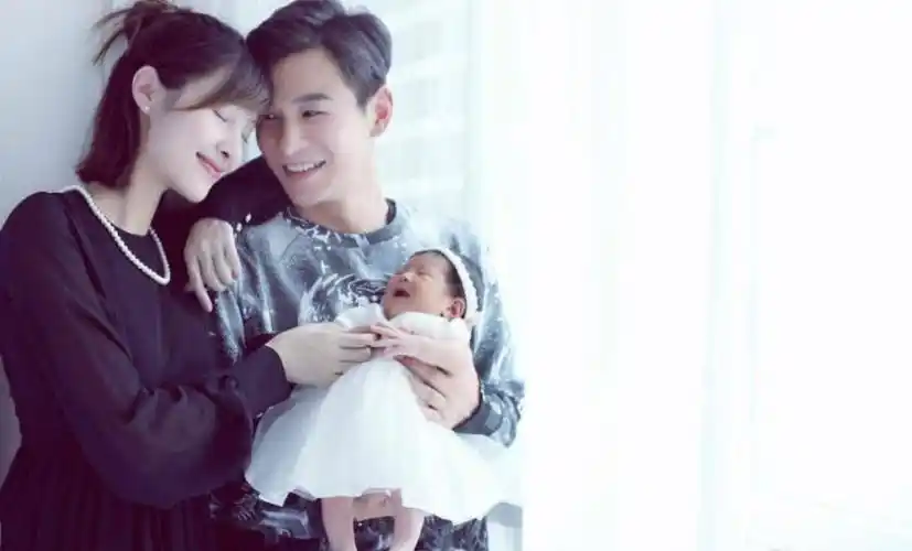 已成女儿奴仅钟汉良孤单一人网友要加把劲了