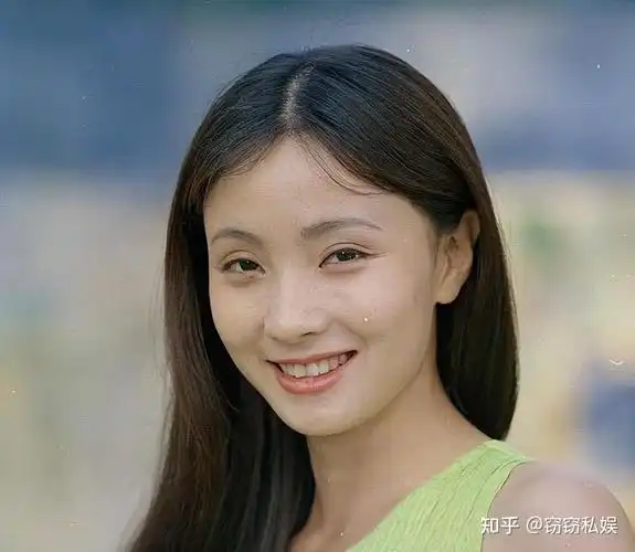 9,小陶虹:"媚眼"天成