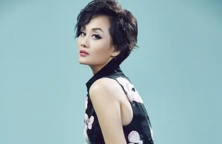 出演过"慕容云海妈妈"的女演员叫做李颖,在6月12