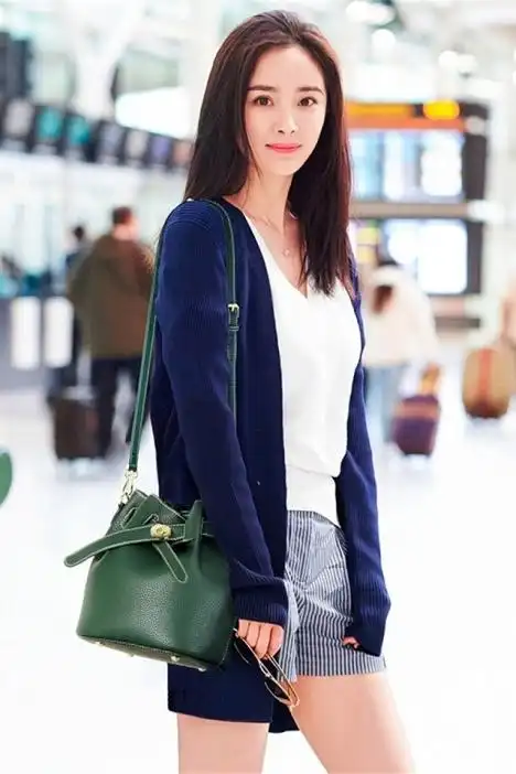 赵丽颖杨幂明星同款小包包女2018新款潮韩版百搭斜挎包水桶包女包简约