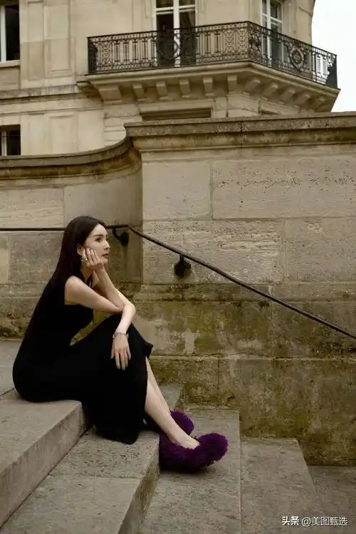 杨幂巴黎街拍合集黑色长裙676767