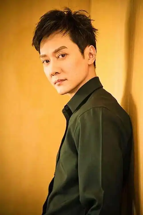 低调的冯绍峰到底演了多少作品?