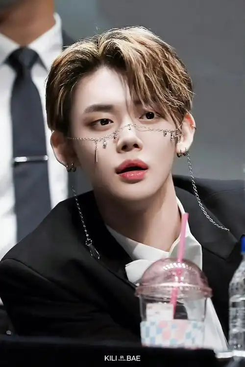 崔然竣天才小猫#90#崔然竣吸睛美颜#【220515 去