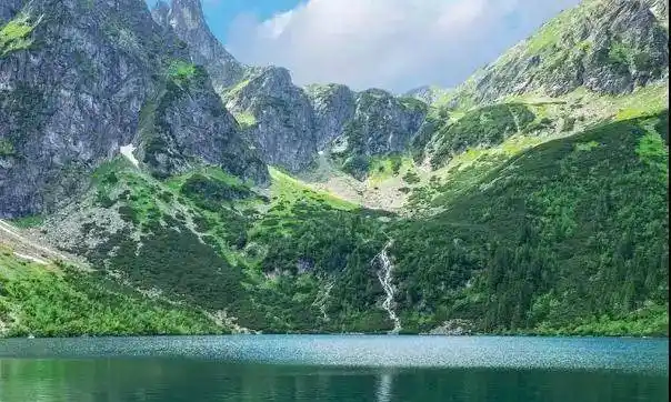 一生旺夫,旺子,旺财的3生肖女,是家中的聚宝盆,早晚变富婆_女人