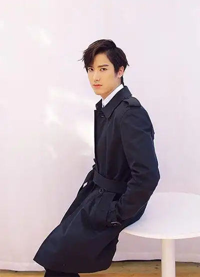 4399动漫网 铠甲勇士 最新情报  剧中其他角色:   美君   刘俐嘉饰演